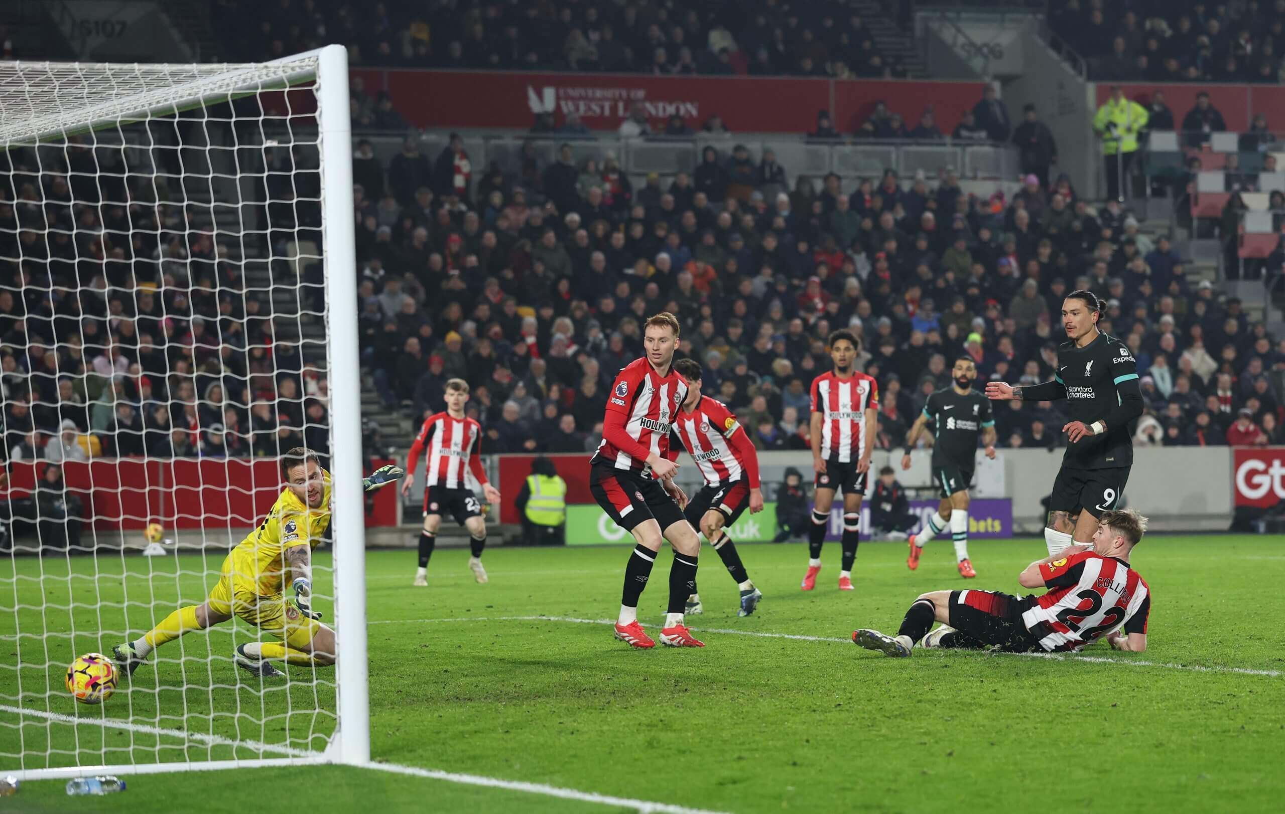 包含国米打破进球荒，利物浦球迷集体高唱助威！的词条