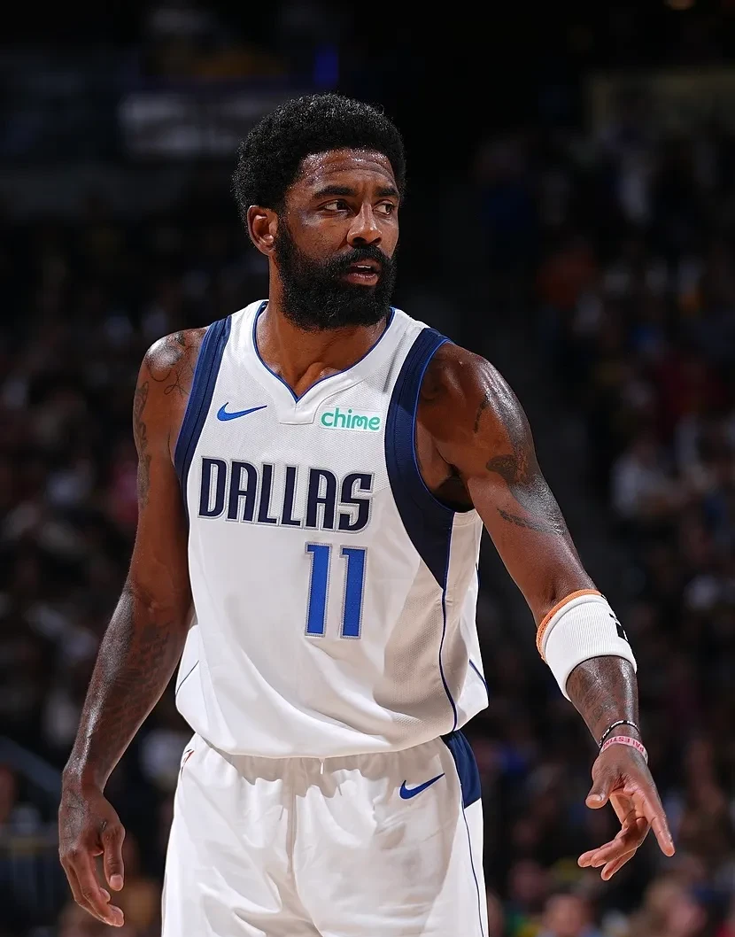 欧文狂砍鹈鹕分，命运悬念迎来新赛季高光！